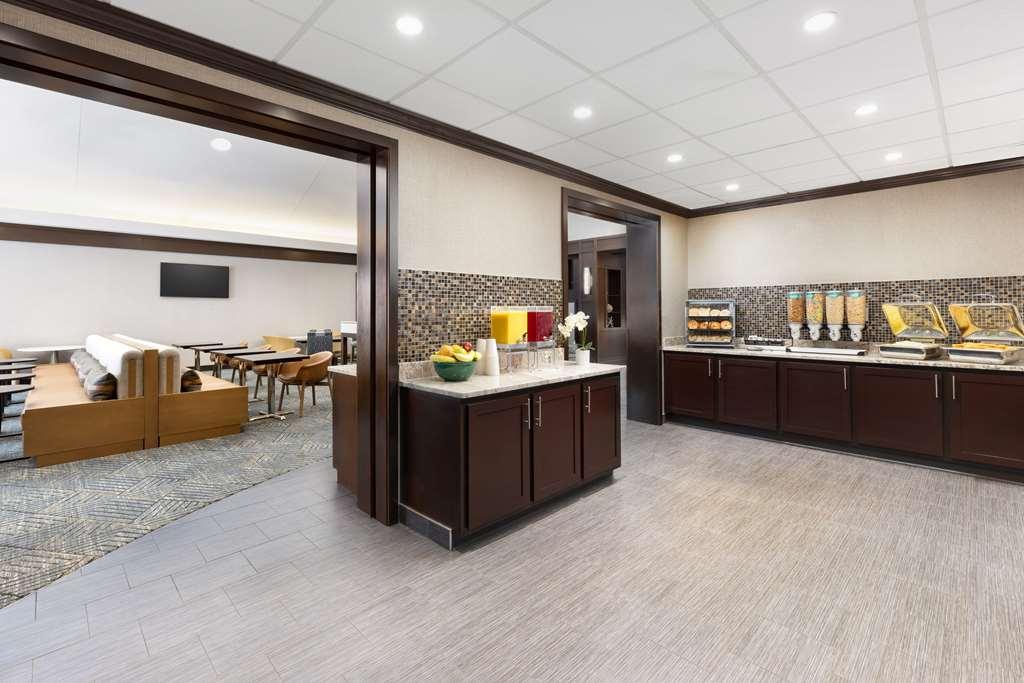 Homewood Suites By Hilton Портсмут Ресторант снимка