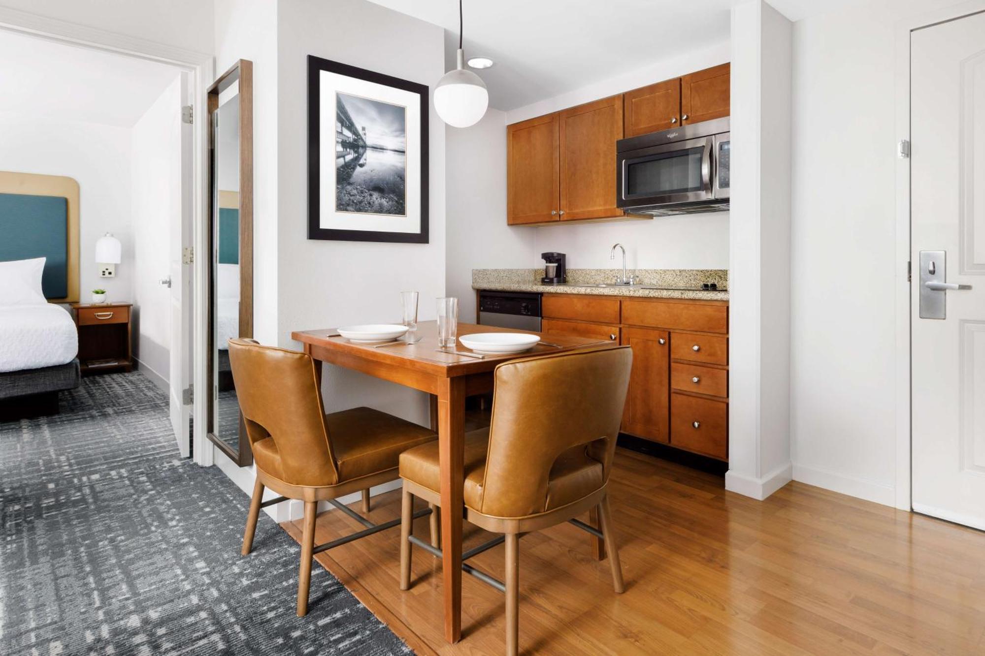 Homewood Suites By Hilton Портсмут Екстериор снимка