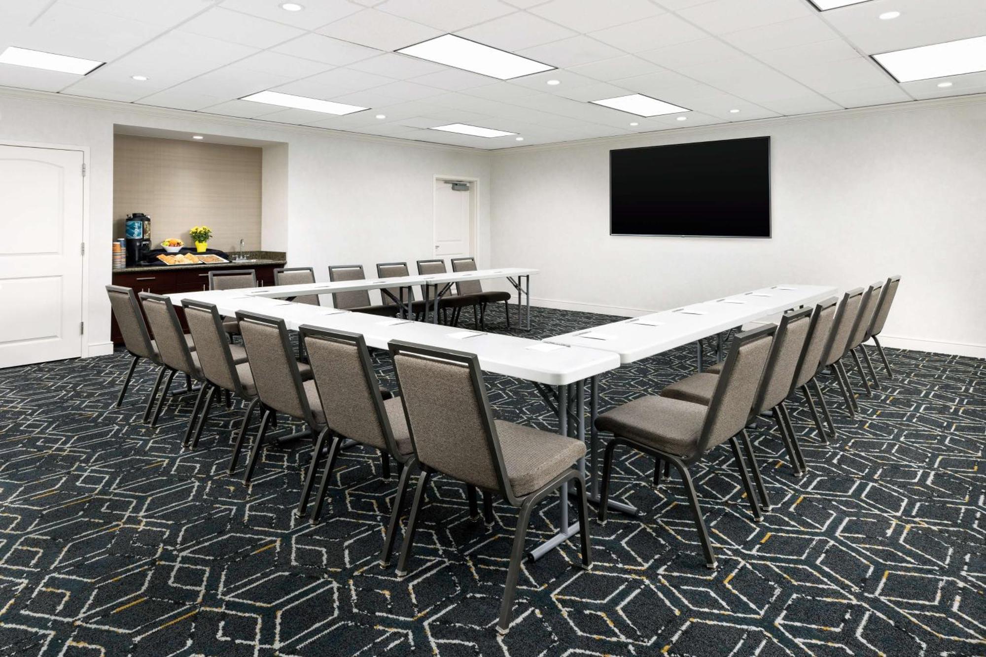 Homewood Suites By Hilton Портсмут Екстериор снимка