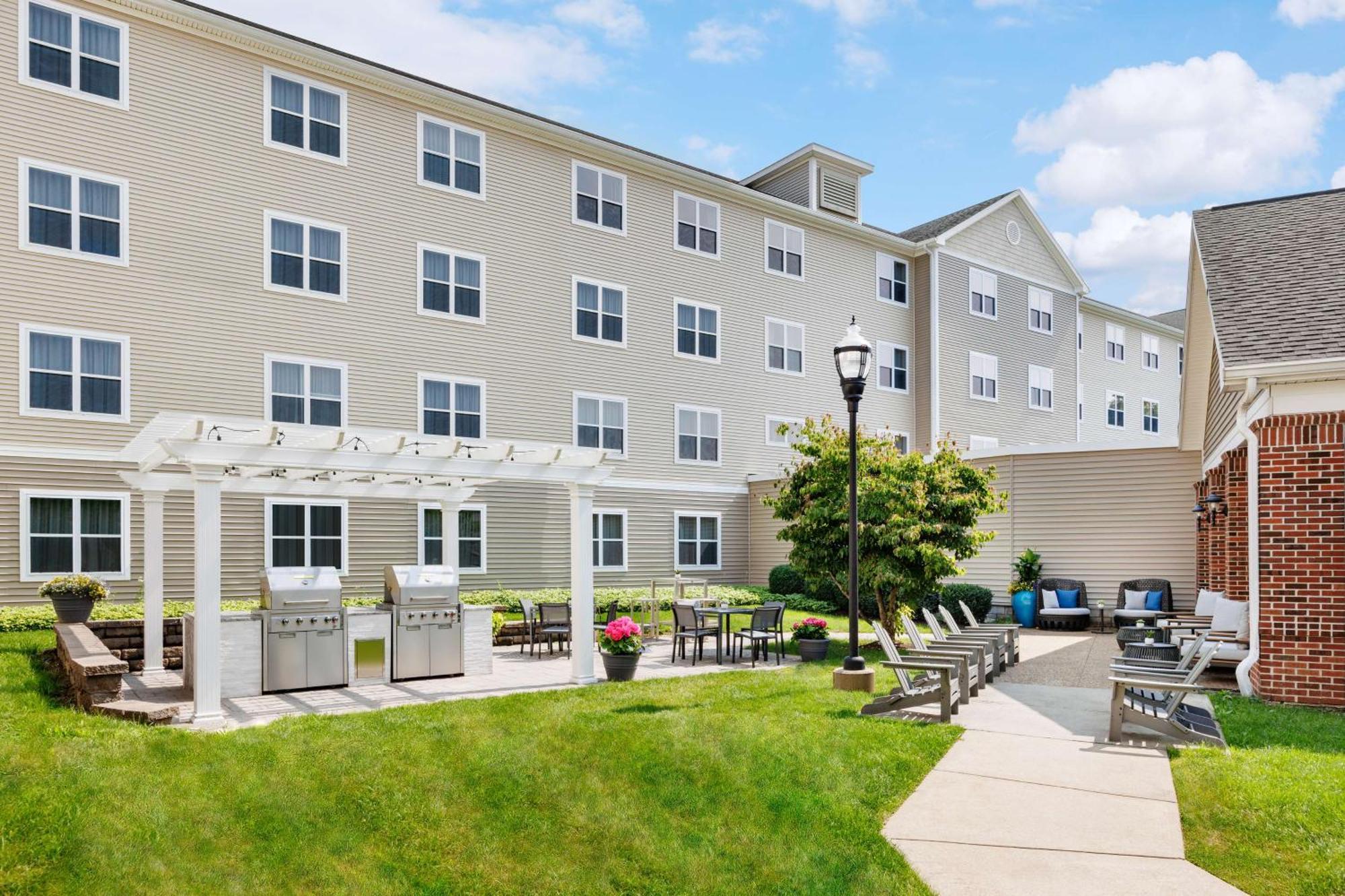Homewood Suites By Hilton Портсмут Екстериор снимка