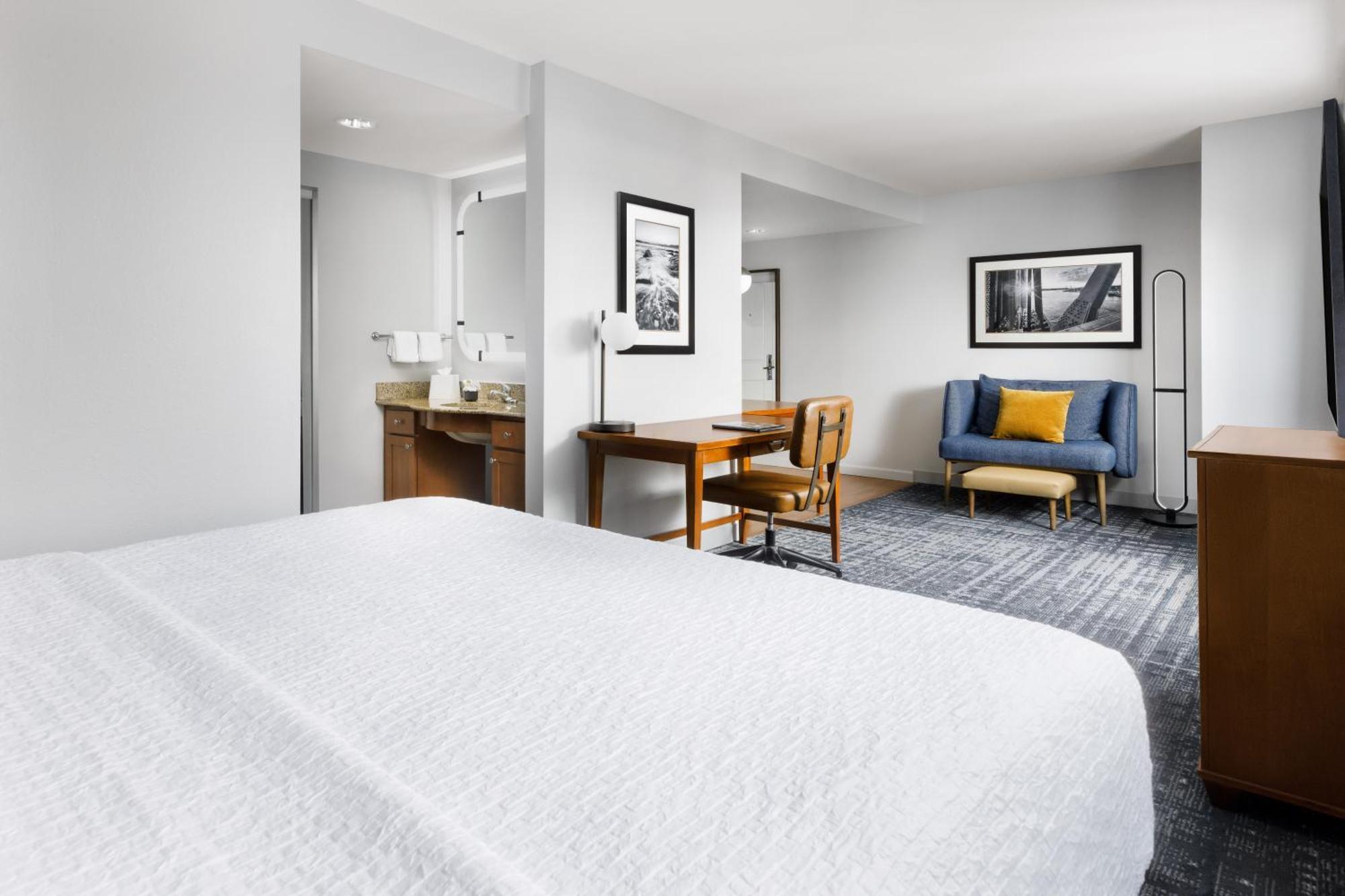 Homewood Suites By Hilton Портсмут Екстериор снимка